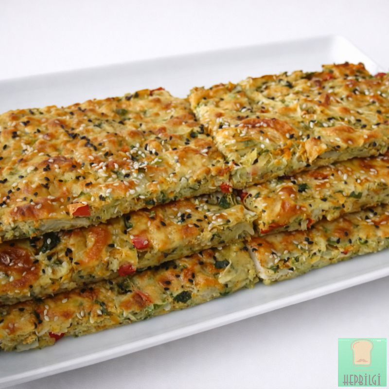 4 Kaşık Un İle 1 Tepsi Börek Tarifi - 3