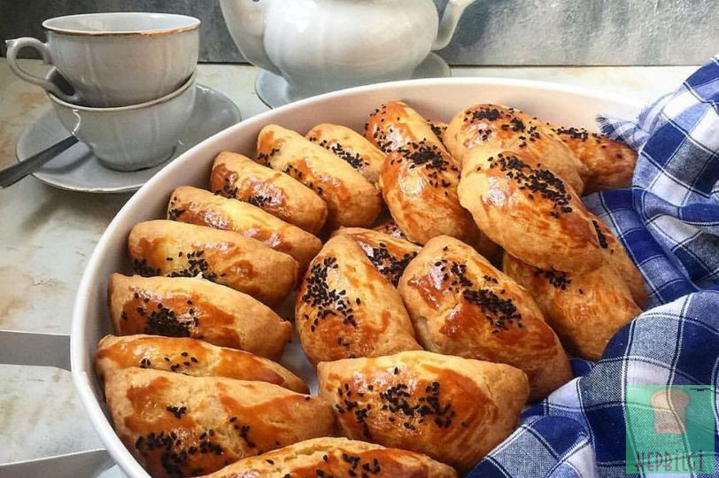 Ev Lezzetinde Anne Poğaçası Tarifi - 1