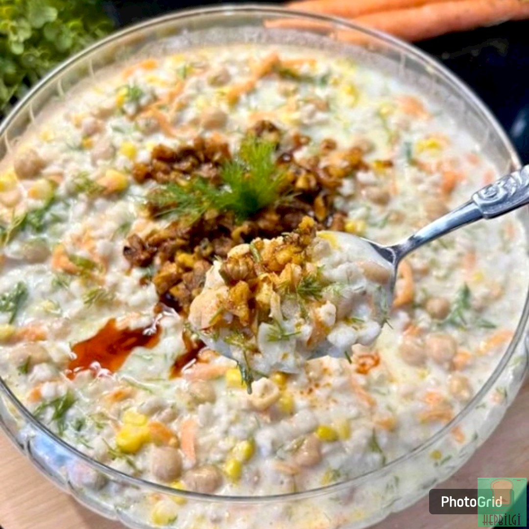 Hem Doyurucu Hem Besleyici Yaz Salatası - 1