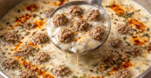 Yoğurtlu Misket Köfteli Çorba Tarifi