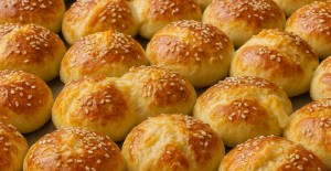  Mayasız Kıyır Kıyır Poğaça Tarifi