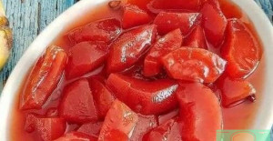 Annemin Düdüklü Tencerede Ayva Reçeli Tarifi