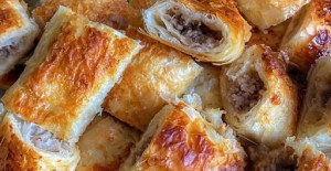 Sarıyer Usulü Kıymalı Börek 