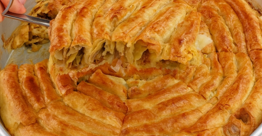 5 Yufkayla 1 Tepsi Börek Tarifi