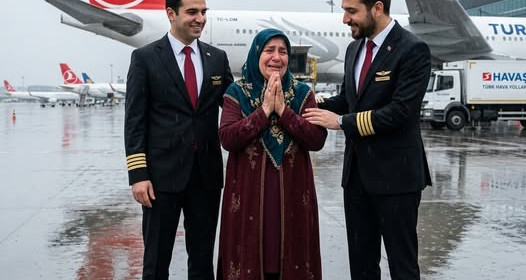 Bir okul öğretmeni olan Ayşe Yılmaz, yetim kalmış ikiz erkek çocukları evlat edinmişti.