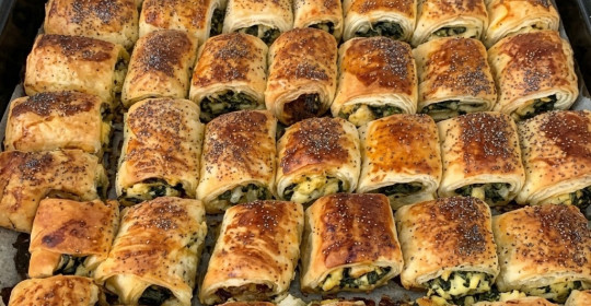 Ispanaklı Peynirli Çıtır Mini Rulo Börek