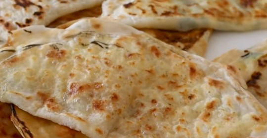 10 Dakikada Kahvaltılık Pratik Gözleme Tarifi