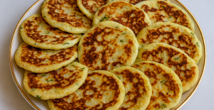 Börek Tadında Kahvaltılık Patatesli Yumuşak Cızlama Tarifi