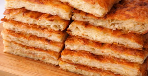  6 Yufkayla 1 Tepsi Börek Tarifi