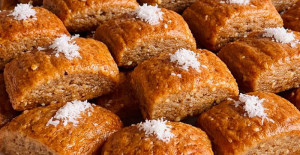 Kıyır Kıyır Pekmez Şerbetli Tatlı