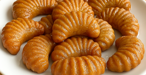 Kıyır Kıyır Şerbetli Kolay Tatlı Tarifi