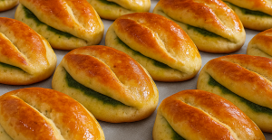 10 Dakikada Mayasız Peynirli Poğaça