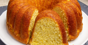 PAMUK GİBİ PORTAKALLI KEK TARİFİ