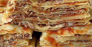 El Açması Kıymalı Tava Böreği Tarifi