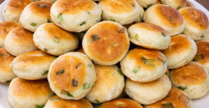 Yeşil Soğanlı Yumuşacık Pişi Tarifi