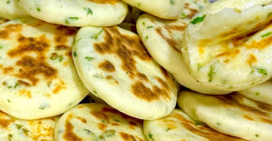 Maydanozlu Yumuşacık Bazlama 