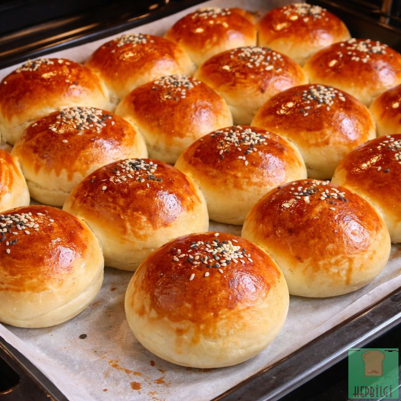  Fırında Puf Puf Mayalı Poğaça Tarifi - 1