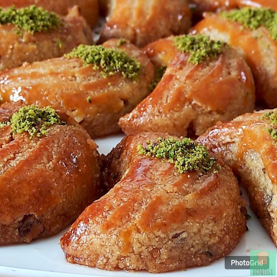 Kıyır Kıyır Şerbetli Ay Tatlısı - 1