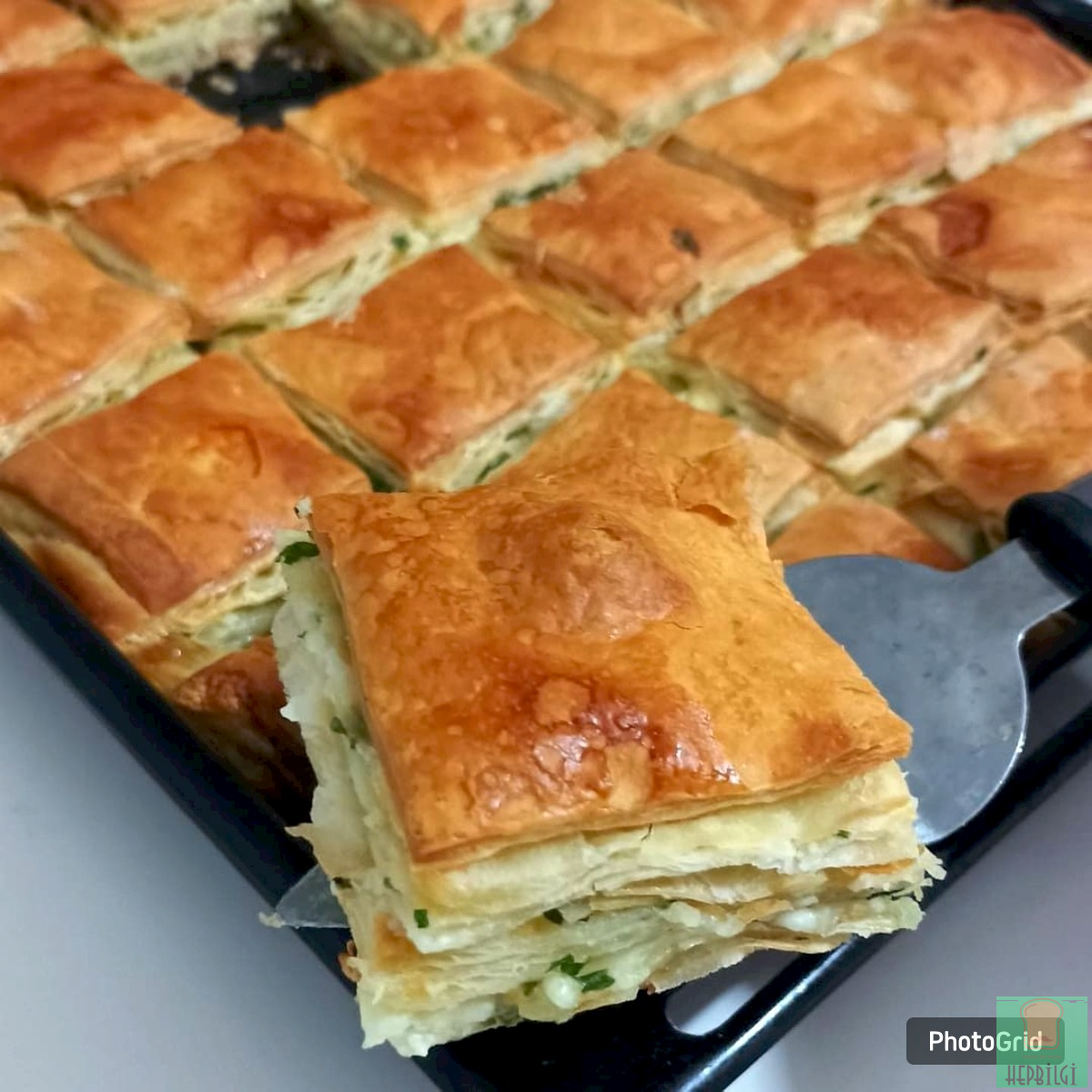 El Açması Çıtır Börek Tarifi - 1